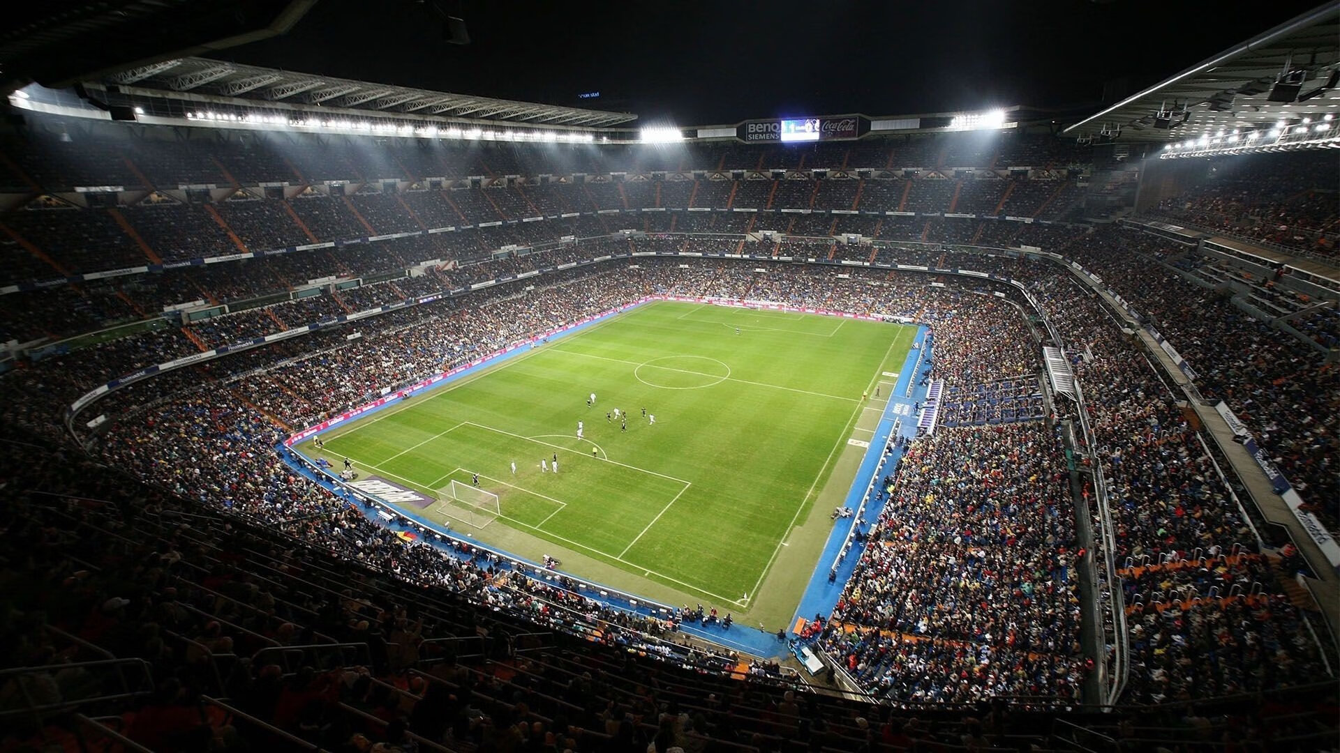 开云足球体育-北伦敦的冷雨与慕尼黑的太阳，一场新旧交替的足球寓言，北伦敦的冷雨与慕尼黑的太阳，一场新旧交替的足球寓言
